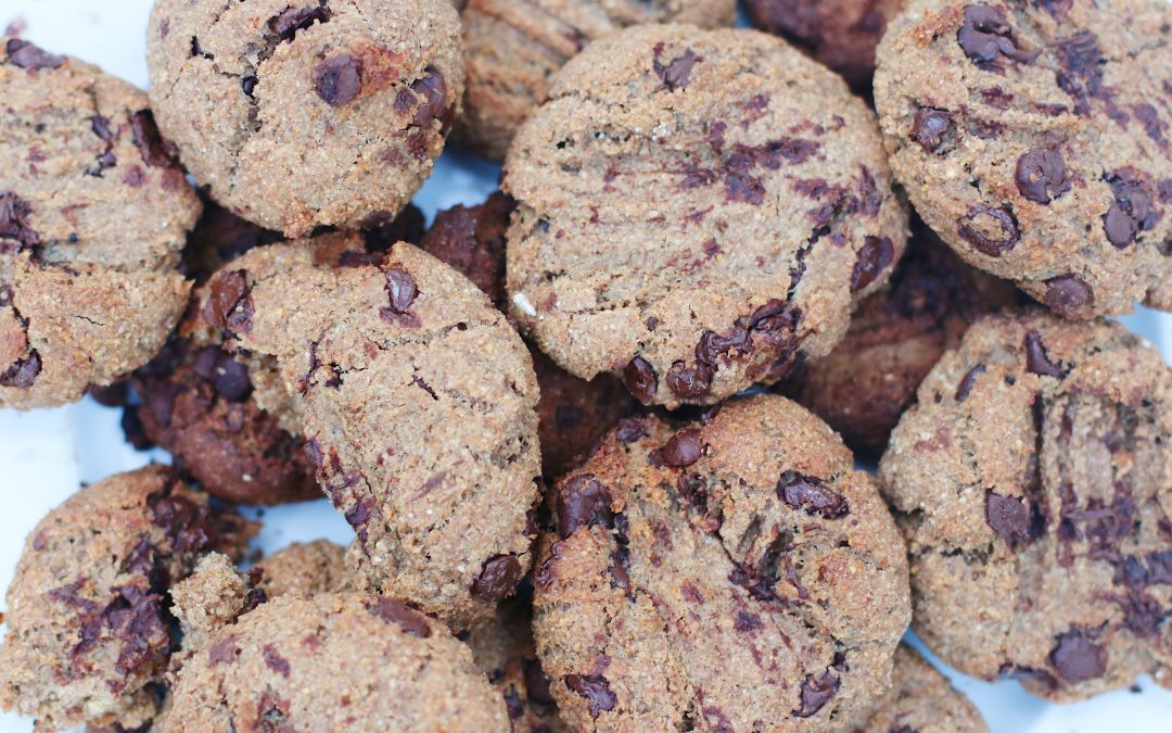 Healthy Vegan Chocolate Chip Cookies