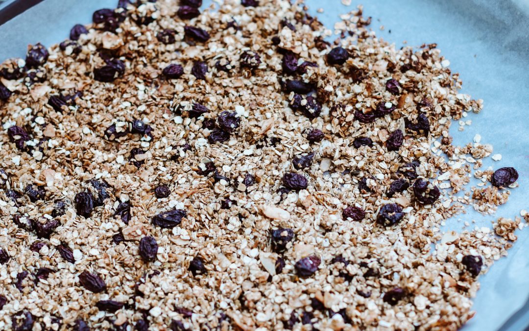 Easy Homemeade Vegan Granola Recipe